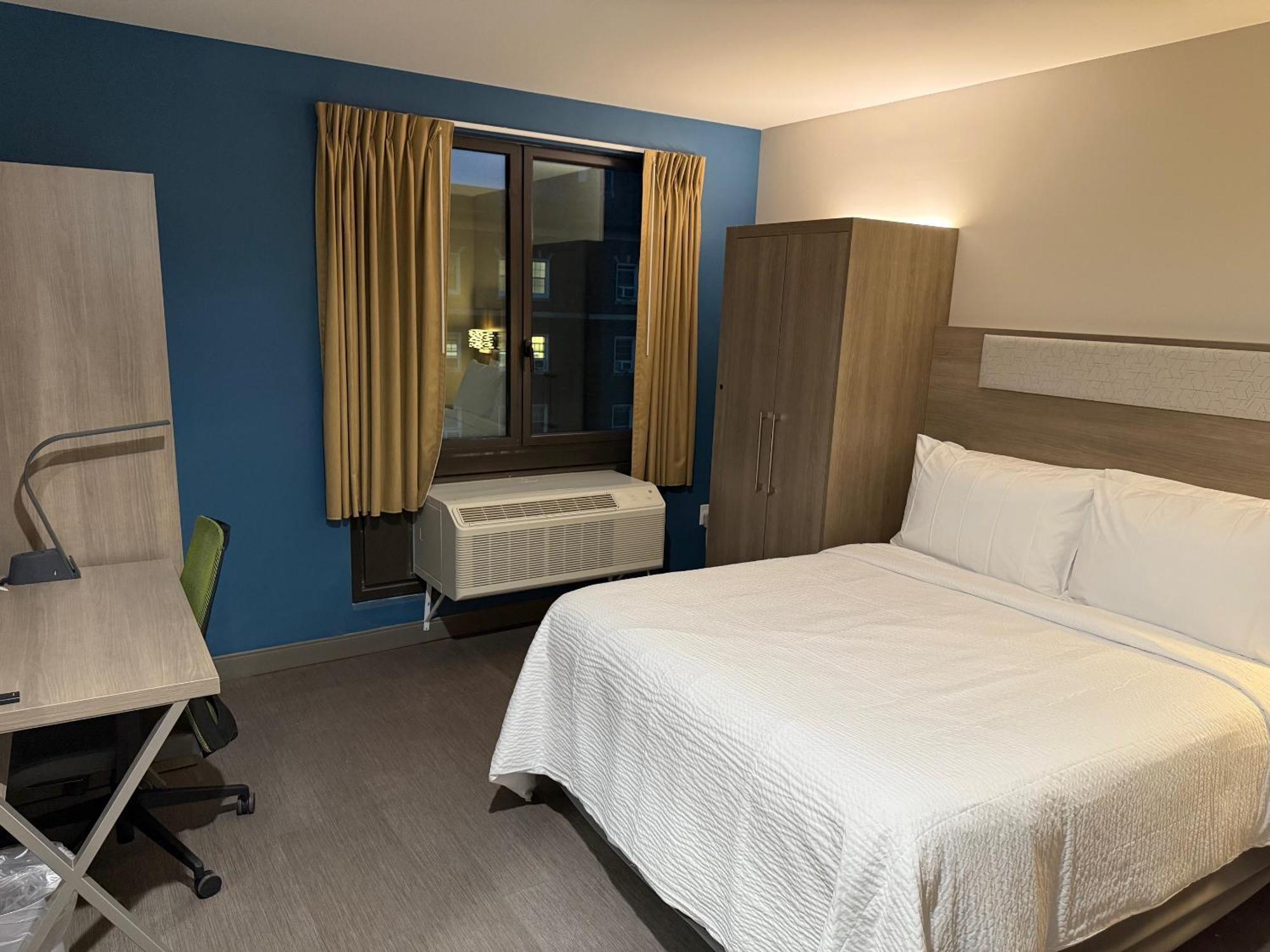 Holiday Inn Express & Suites New York Dış mekan fotoğraf