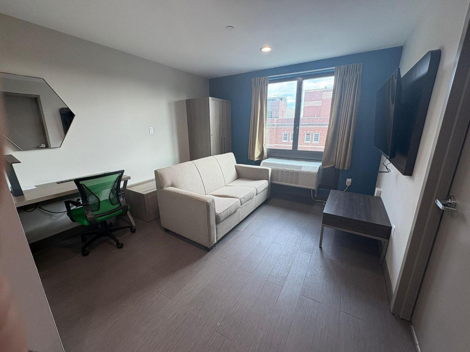 Holiday Inn Express & Suites New York Dış mekan fotoğraf